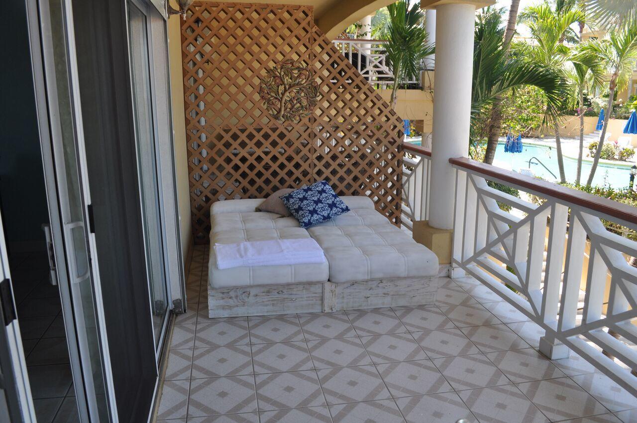 Queen Angel Resort Apartment Провиденсиалес Екстериор снимка